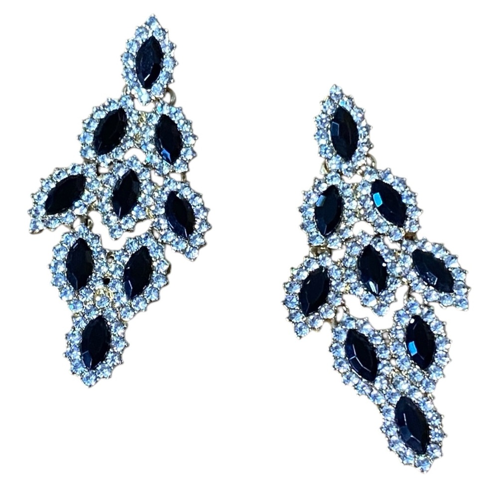 ✨VINTAGE LUX✨ Neiman Marcus Crystal Elegant Earrings